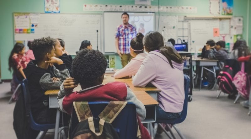 How To Get A Child To Listen In School-Teaching